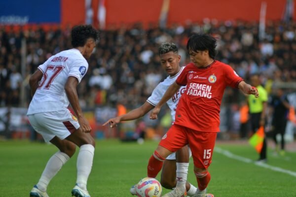 Semen Padang Masih Terjebak Setelah Ditahan Imbang Persik 1-1