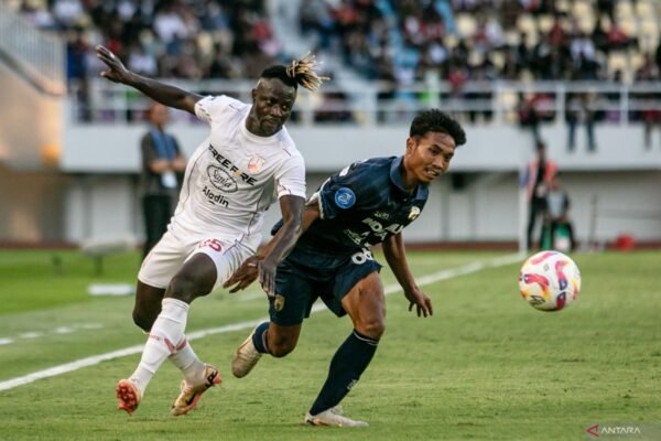 Persis Solo Mengharapkan Dukungan Penuh dari Suporter saat Menjamu Dewa United