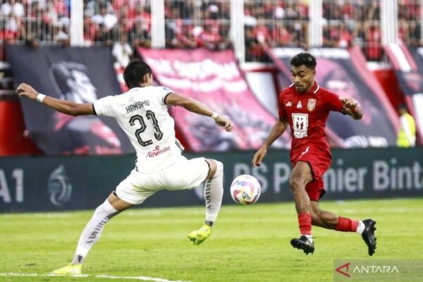 Kontrak Hansamu Yama Diperpanjang Bersama Persija Jakarta
