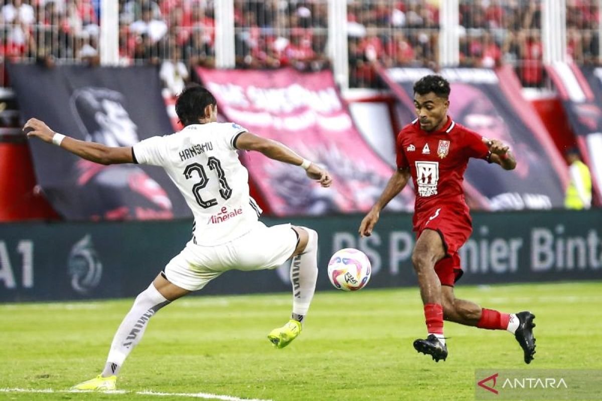 Kontrak Hansamu Yama Diperpanjang Bersama Persija Jakarta