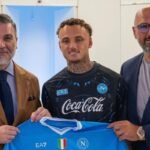 Napoli Resmi Tambah Kekuatan dengan Merekrut Winger Belanda Noa Lang dari PSV Eindhoven