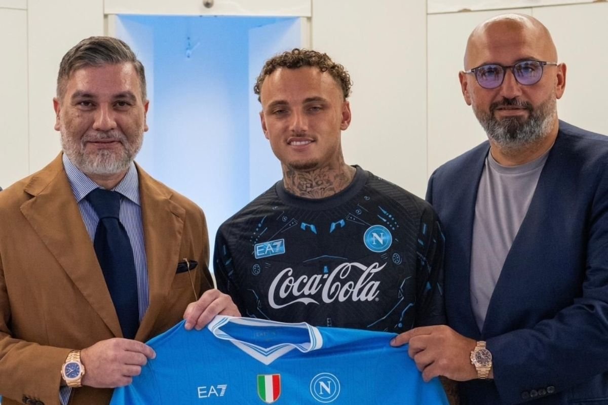 Napoli Resmi Tambah Kekuatan dengan Merekrut Winger Belanda Noa Lang dari PSV Eindhoven