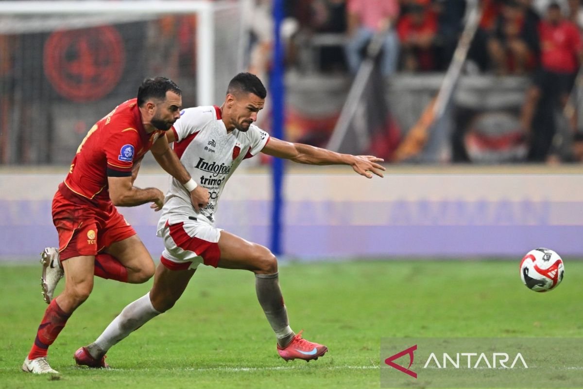 Ketegangan Terangkat: Kunci Kesuksesan Persija di Babak Kedua